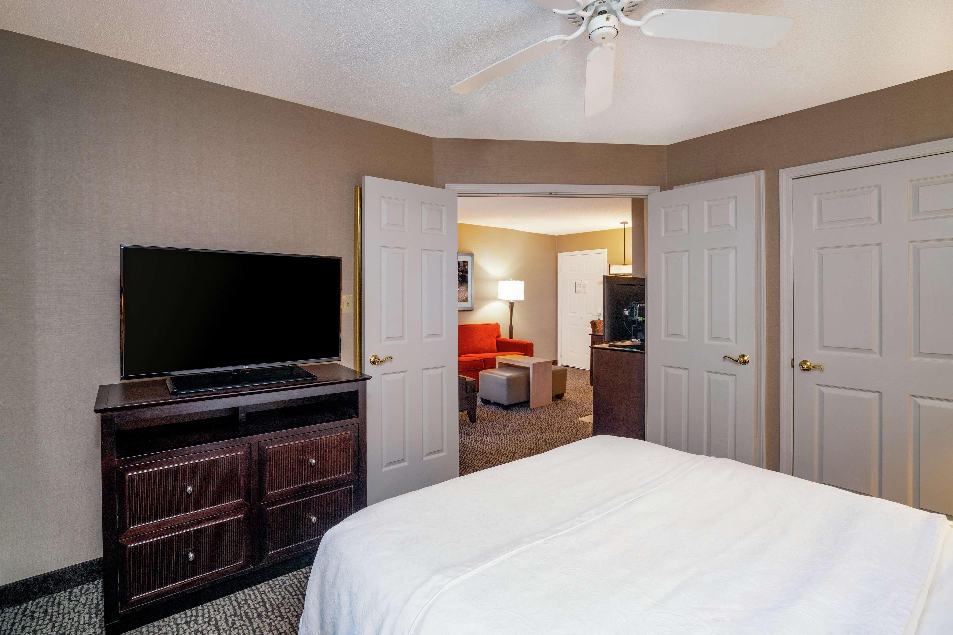 Homewood Suites Lafayette Exterior photo