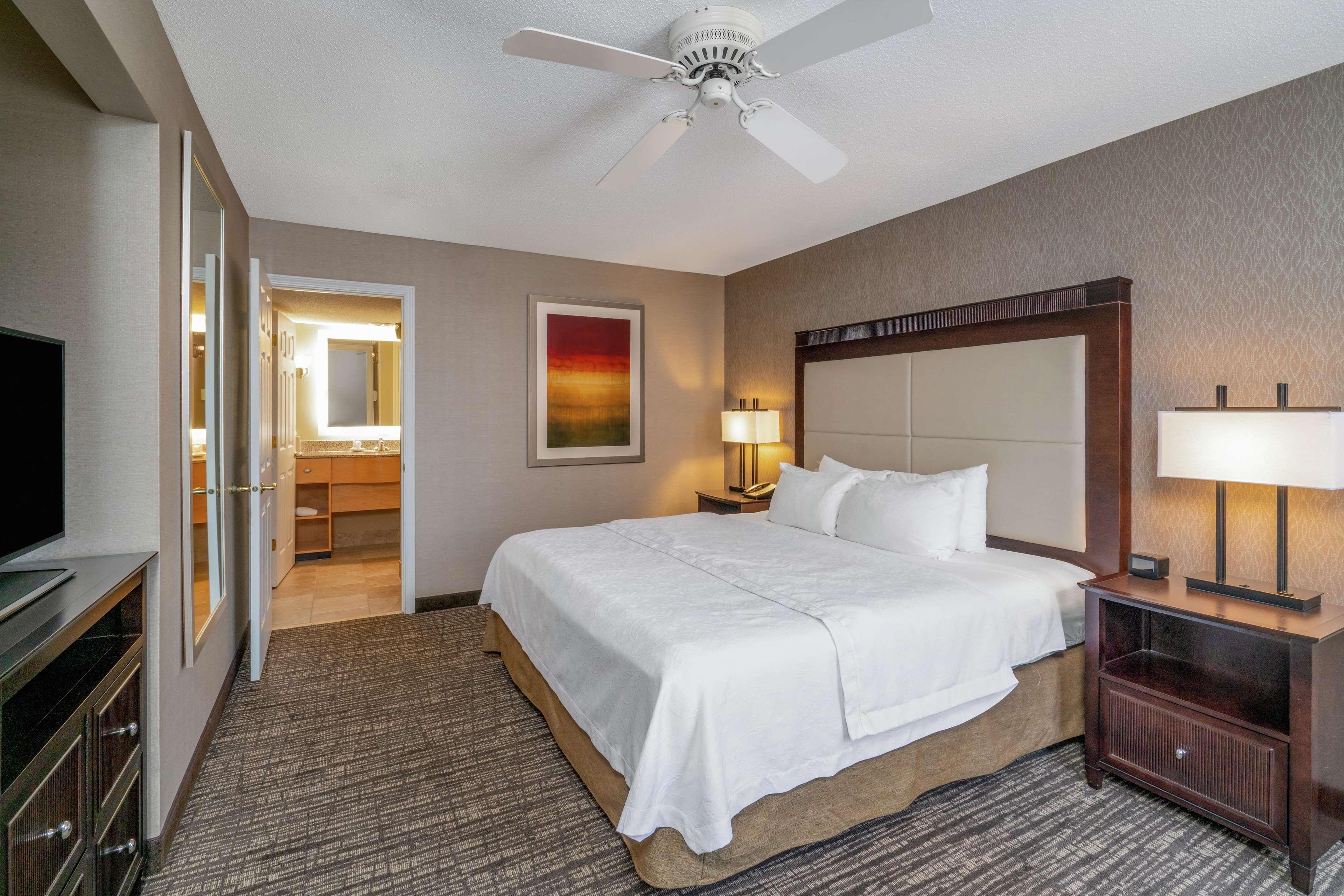 Homewood Suites Lafayette Exterior photo