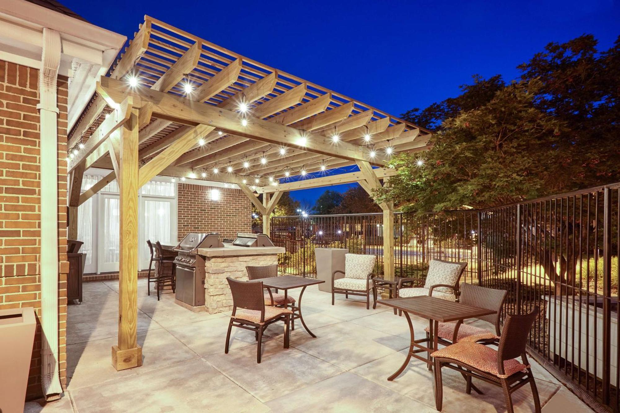 Homewood Suites Lafayette Exterior photo